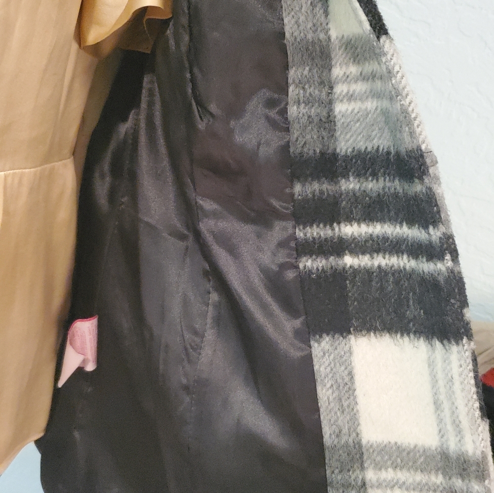 Chic Coat - Picture 4 of 7